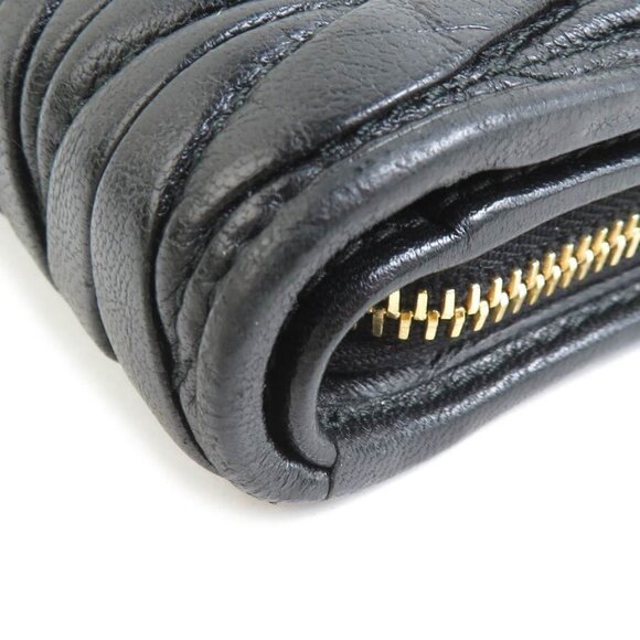 Auth MIUMIU Matelasse Bifold Wallet Black Leather/Goldtone - 55793k - Picture 5 of 8